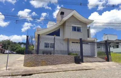 Casa com 3 quartos à venda no São Luiz, Caxias do Sul 
