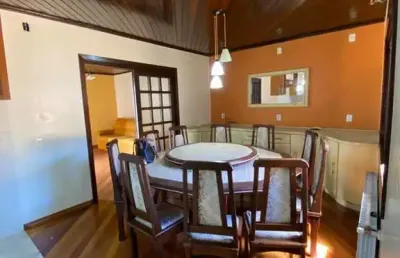Casa com 4 quartos para alugar no Cristo Redentor, Caxias do Sul 