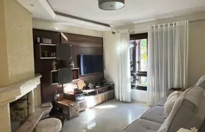 Casa com 3 quartos para alugar no Cruzeiro, Caxias do Sul 