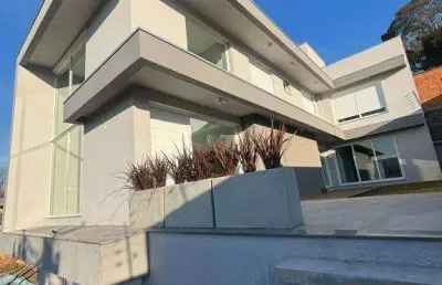 Casa com 3 quartos para alugar na Nossa Senhora da Saúde, Caxias do Sul 