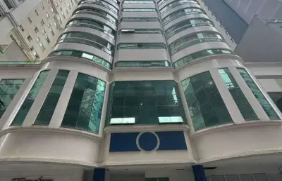 Apartamento com 3 quartos à venda em Meia Praia, Itapema 