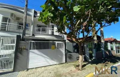 Casa com 4 quartos à venda em Meia Praia, Itapema 