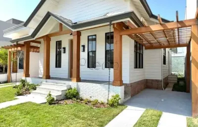 Casa à venda em indaiatuba, jardim residencial dona lucilla, com 2 suítes, com 180 m²