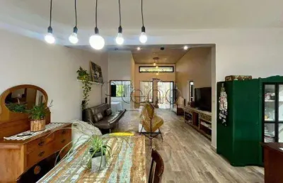 Casa à venda em vinhedo, caixa d´água, com 3 quartos, com 176 m², chácaras do lago