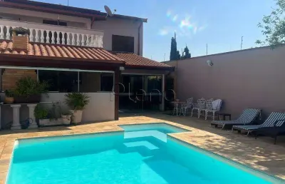 Sobrado à venda em campinas, vila marieta, com 4 quartos, com 330 m²