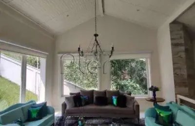 Casa para venda com 3 suítes no vista alegre, vinhedo.