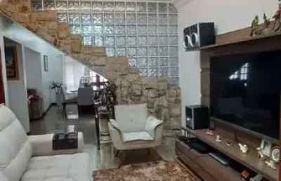 Casa à venda com 3 quartos no parque santana, valinhos.