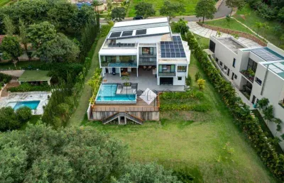 Casa à venda com 8 suítes no fazenda da grama, em itupeva