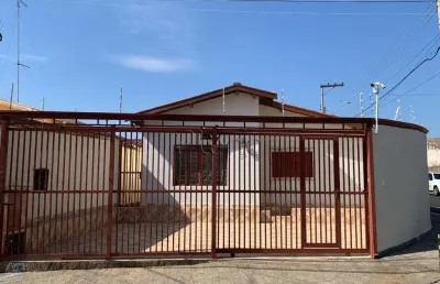 Casa à venda com 3 quartos e edícula no jardim garcía, em campinas sp