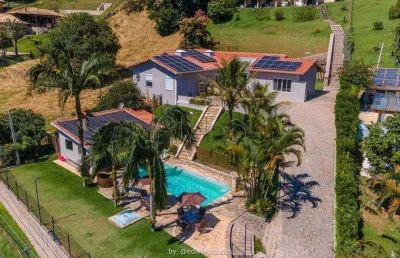 Casa à venda com 4 suítes no residencial vale da santa fé, vinhedo.