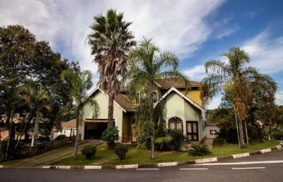 Casa à venda com 3 quartos no condomínio recanto dos paturis, vinhedo.
