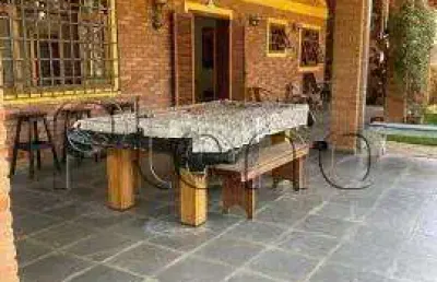 Chácara à venda em vinhedo, pinheirinho, com 3 quartos, com 1330 m²