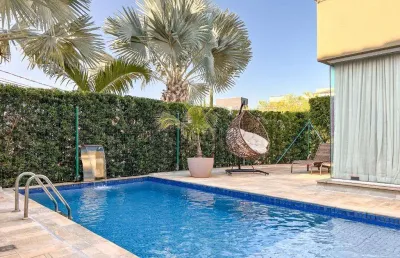 Sobrado à venda em campinas, swiss park, com 4 suítes, com 380 m²
