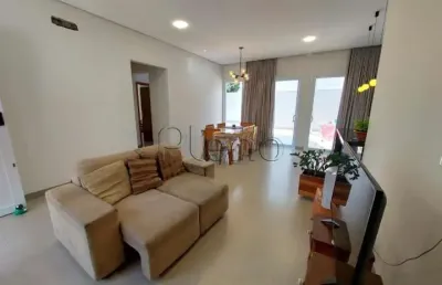 Casa à venda em valinhos, capuava, com 2 suítes, com 162 m²