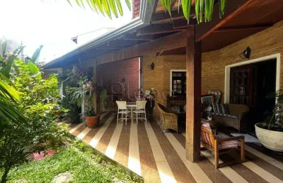 Casa à venda em campinas, loteamento chácara prado, com 3 suítes, com 310 m²