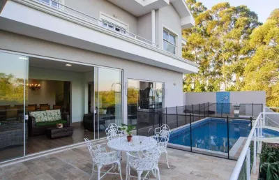 Sobrado à venda em itupeva, terras de santa teresa, com 4 suítes, com 351 m²