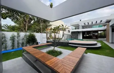 Sobrado à venda em campinas, loteamento residencial jaguari (sousas), com 5 suítes, com 600 m²