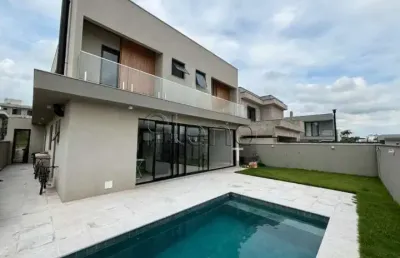 Sobrado à venda em campinas, loteamento residencial arborais, com 3 suítes, com 353.53 m²