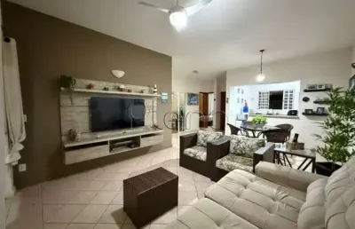 Casa à venda em valinhos, parque dos cocais, com 2 quartos, com 240 m²