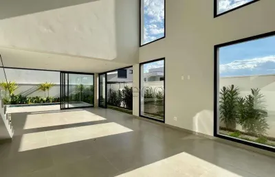 Casa à venda com 3 suítes no loteamento residencial arborais, em campinas