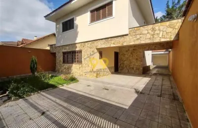 Sobrado para locação 4 dormitórios - 2 suítes - 250m2