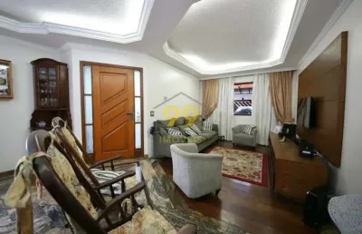 Casa a venda 4 dormitórios - 2 suítes - 200m2 - 3 vagas