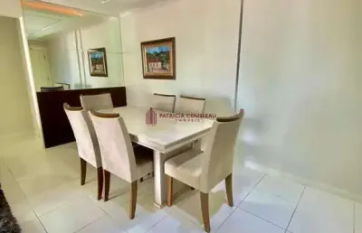 Apartamento no centro de navegantes, prédio de frente para o mar. apartamento la