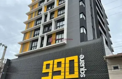 Apartamento 2 suítes - 990 square, centro - navegantes. patricia cousseau imóvei