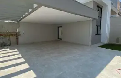 Casa com 4 dormitórios à venda, 272 m² por r$ 1.680.000,00 - jardim canaã - varginha/mg
