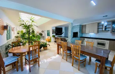 Casa com 3 quartos à venda no Raia, Paranaguá 