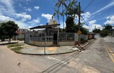 Casa comercial de luxo no setor sul de goiânia - 4 quartos, 2 suítes, 3 salas, 4 banheiros e 3 vagas de garagem - 345m²