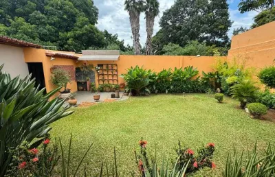 Imperdível oportunidade: casa à venda no setor sul, goiânia-go, 3 quartos, 2 suítes, 3 salas, 5 banheiros, 3 vagas, 500m².