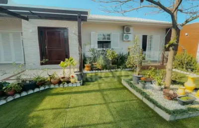 Casa com 3 quartos à venda no Humaitá de Cima, Tubarão 