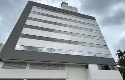 Sala comercial para alugar no Oficinas, Tubarão 
