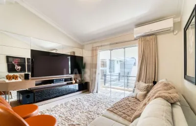 Casa  de dois pavimentos com 3 kitnets no bairro morrotes