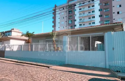 Casa com 4 quartos à venda no Humaitá, Tubarão 