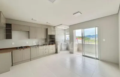 Apartamento com 2 quartos para alugar no Dehon, Tubarão 