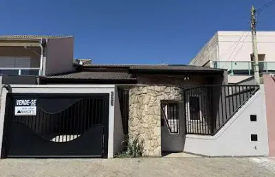 Casa com 4 dormitórios sendo 2 suítes à venda, 164 m² por r$ 799.000 - jardim regina - indaiatuba/sp