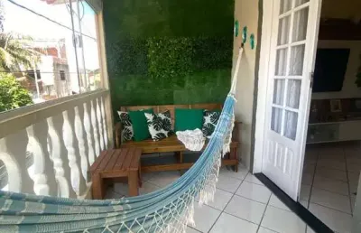 Duplex encantador: 2 casas independentes por um preço irresistível!