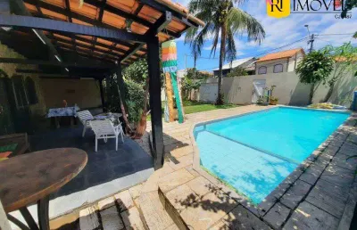 Casa linear bem localizada no parque burle, cabo frio/rj