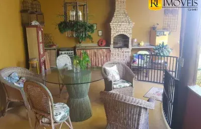 Linda casa independente em condomínio à venda no peró, cabo frio/rj