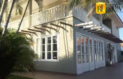 Casa em condomínio fechado com 8 quartos à venda na Praia do Siqueira, Cabo Frio 