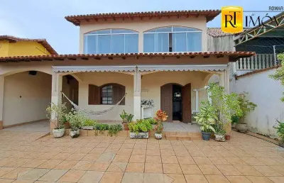 Casa duplex com área gourmet e piscina no parque central, cabo frio