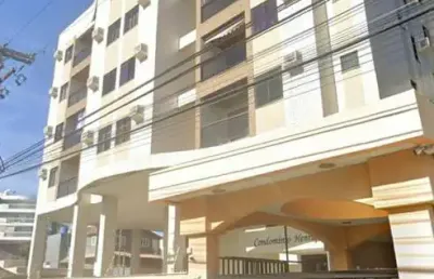 Apartamento com fácil acesso à praia do forte à venda, braga, cabo frio/rj