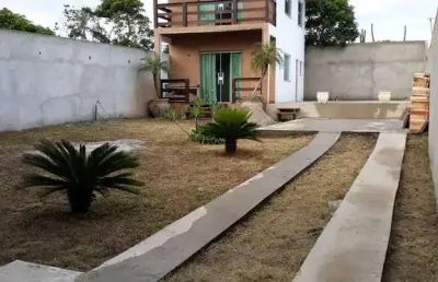 Sobrado para venda e locação com amplo terreno - guriri