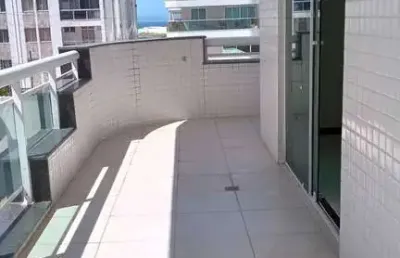 Apartamento todo avarandado com linda vista à venda no braga.