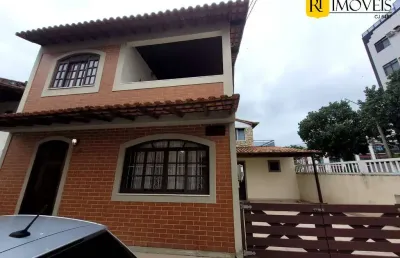 Casa duplex em condomínio à venda perto da praia do braga, cabo frio/rj