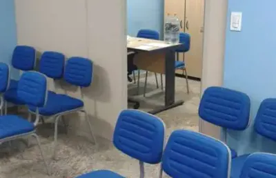 Sala comercial com 40m² a venda no centro de araruama/rj