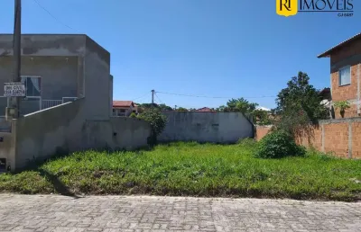 Terreno com 318m² à venda no residencial alpha beach - araruama/rj