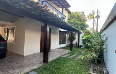 Casa linda independente à venda no jardim flamboyant em cabo frio/rj